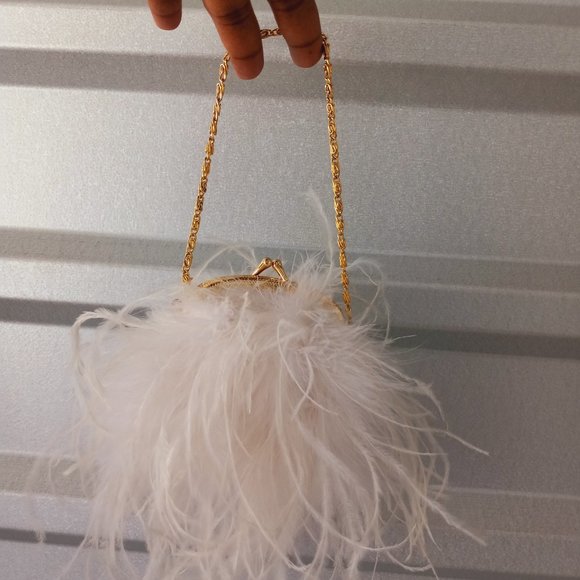 Source Unknown Handbags - Feather 🪶 small purse